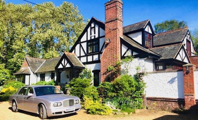 The Stanwick Hotel ภายนอก รูปภาพ