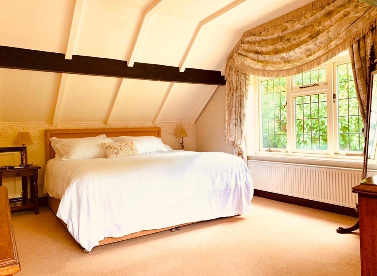 The Stanwick Hotel ภายนอก รูปภาพ