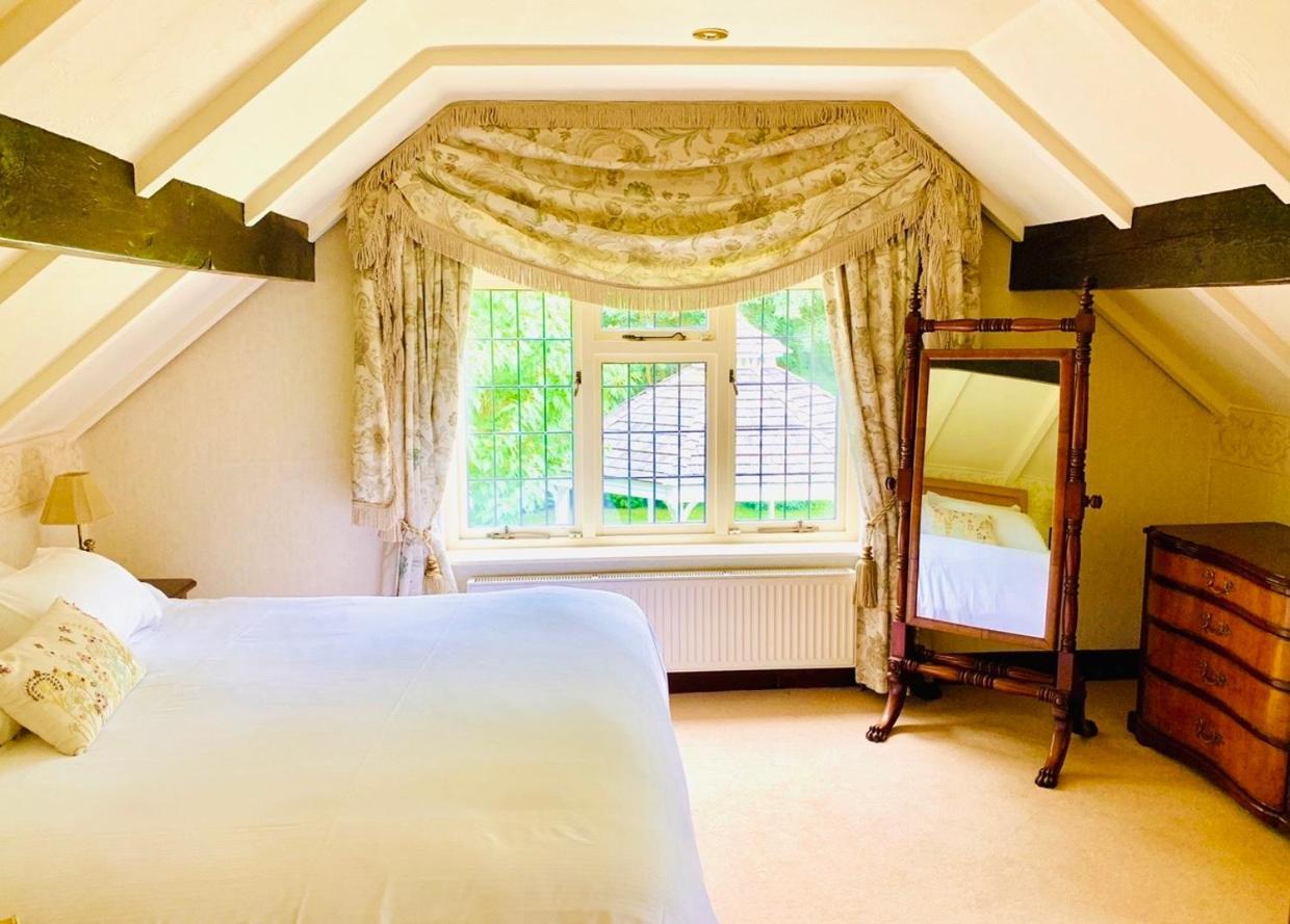 The Stanwick Hotel ภายนอก รูปภาพ