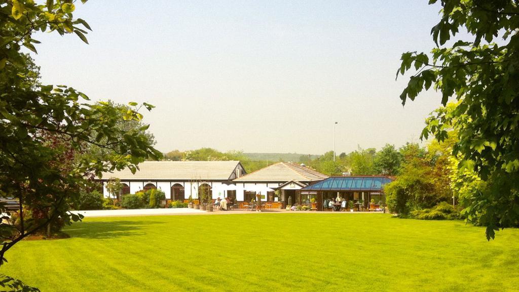 The Stanwick Hotel ภายนอก รูปภาพ